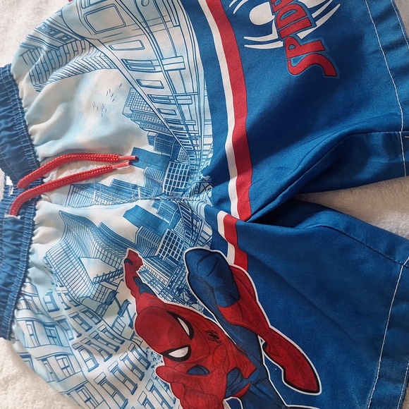 Marvel Spider-Man Kids Costume - Red and Blue - Picture 2 of 9